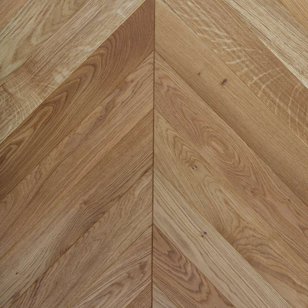 Паркет Елка Французская Lab Arte Chevron Дуб Натур лак 700/610х90х15/3/ 45°