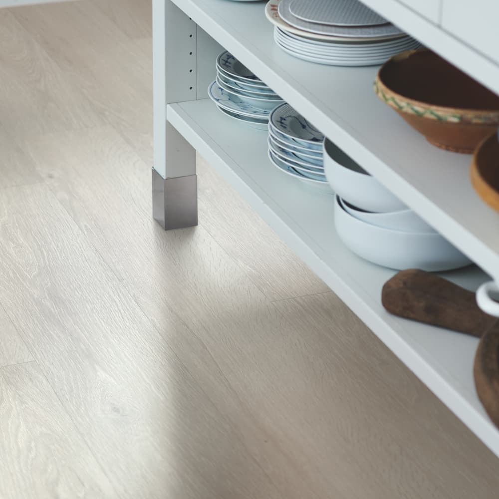 Плитка ПВХ Pergo Modern Plank Glue V3231-40080 Дуб Светло-бежевый 1515*217*2,5 (3,616)