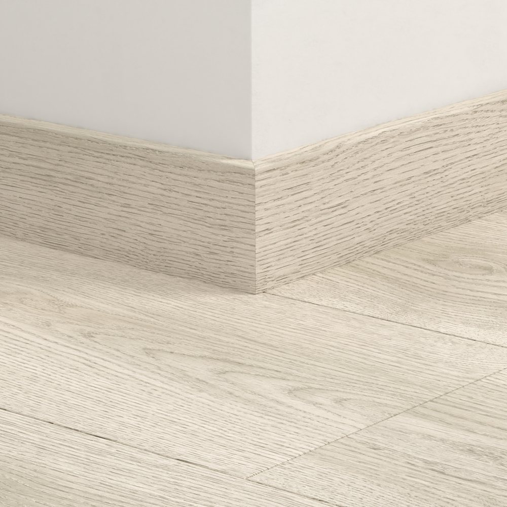 Плинтус ПВХ прямой для LVT Pergo PGVSK40301 Болотный дуб белый 2400х12х58