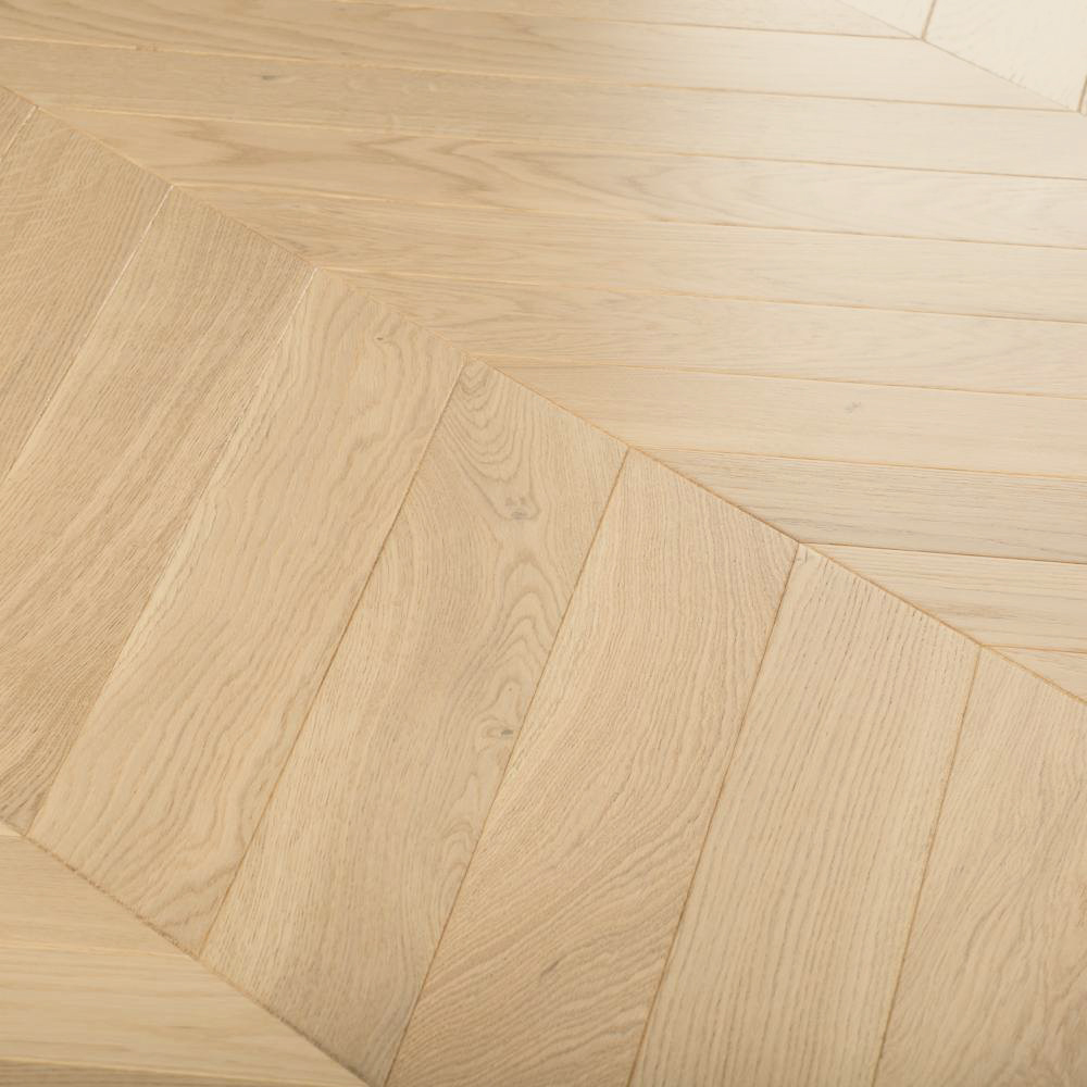 Паркет Елка Французская Lab Arte Chevron Дуб Селект 2006 лак 600/510х90х14/3/45°