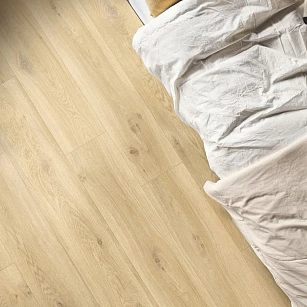Плитка ПВХ Pergo Classic Plank Click V3107-40018 Бежевый Дуб 1251*187*4,5 (2,105) текстура