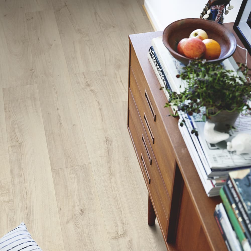 Плитка ПВХ Pergo Modern Plank Glue V3231-40095 Дуб Деревенский светлый 1515*217*2,5 (3,616)